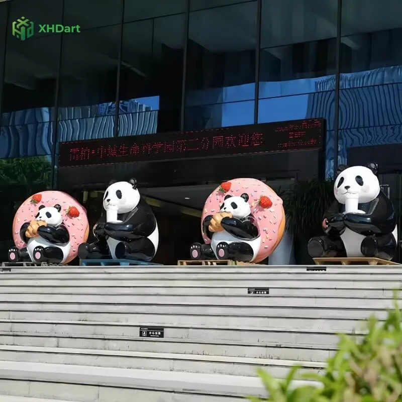 Modern Large-Scale Animal Cartoon Outdoor Decorative Fiberglass Resin Giant Figure view 2
