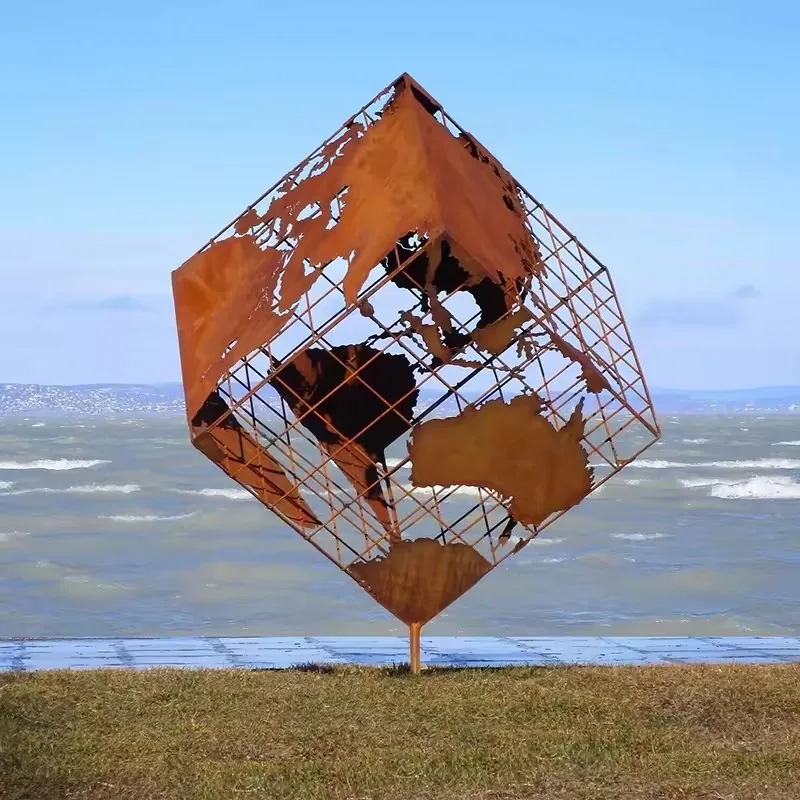 Huge Cube Corten Steel Sculpture produced by Xinhengda Sculpture in Shenzhen