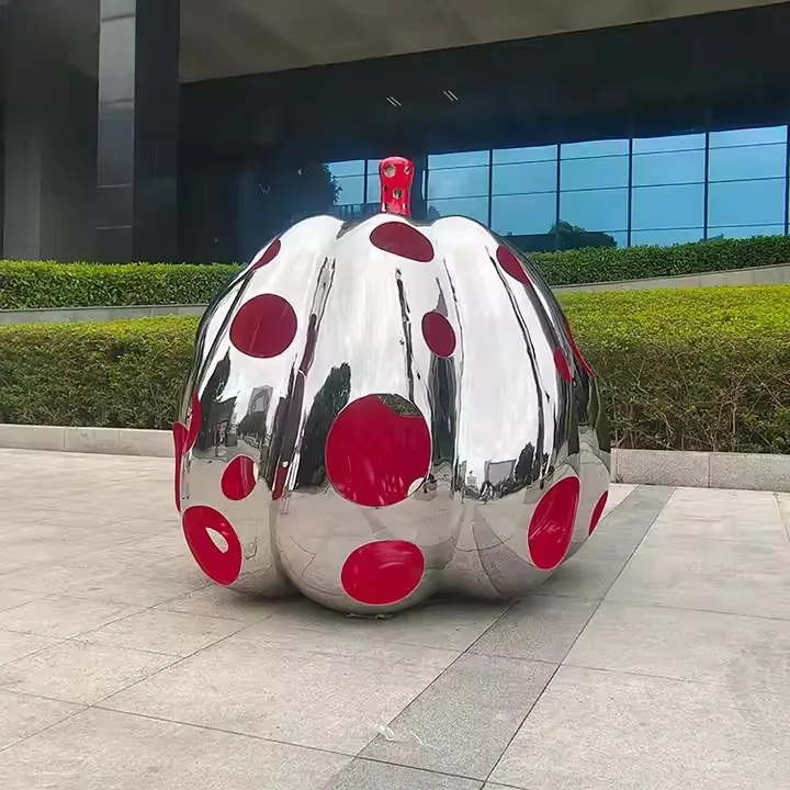 Modern Outdoor Garden Halloween Decoration Art view 3