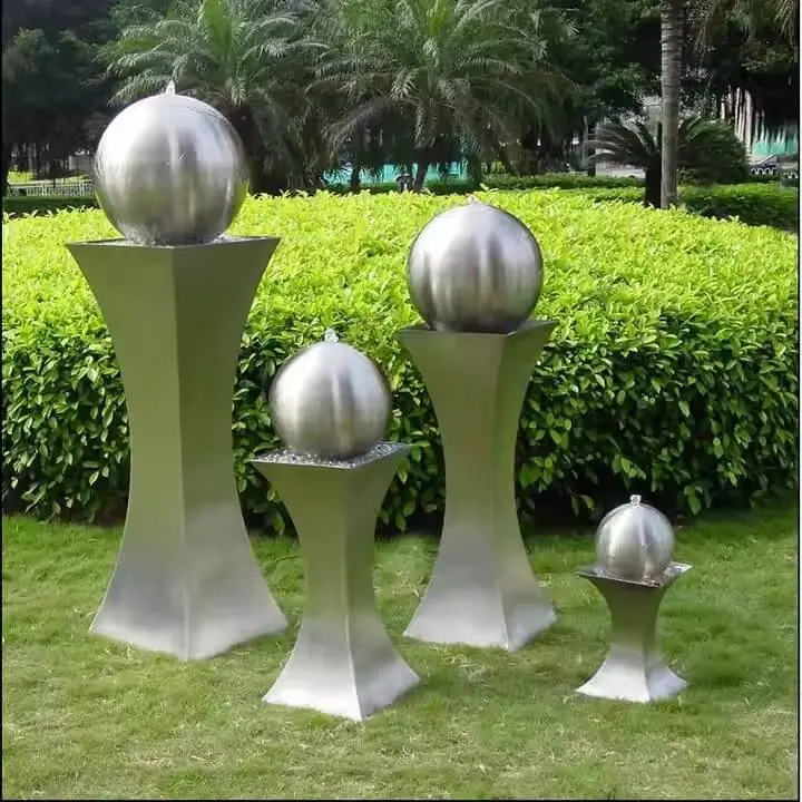 Water Fountain Sculpture produced by Xinhengda Sculpture