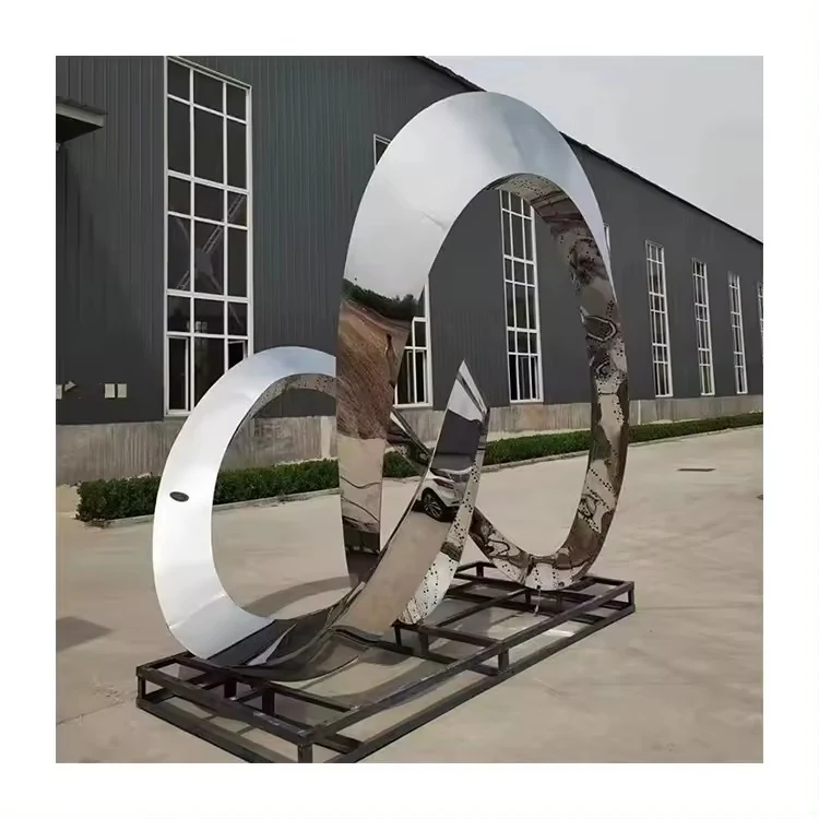 Modern Large Garden Landmark Outdoor Metal Art produced by Xinhengda Sculpture in Shenzhen