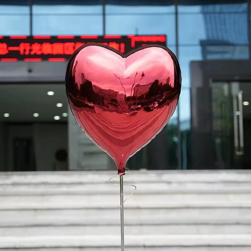 Modern Outdoor Indoor Metal Ornaments Art Decoration produced by Xinhengda Sculpture in Shenzhen