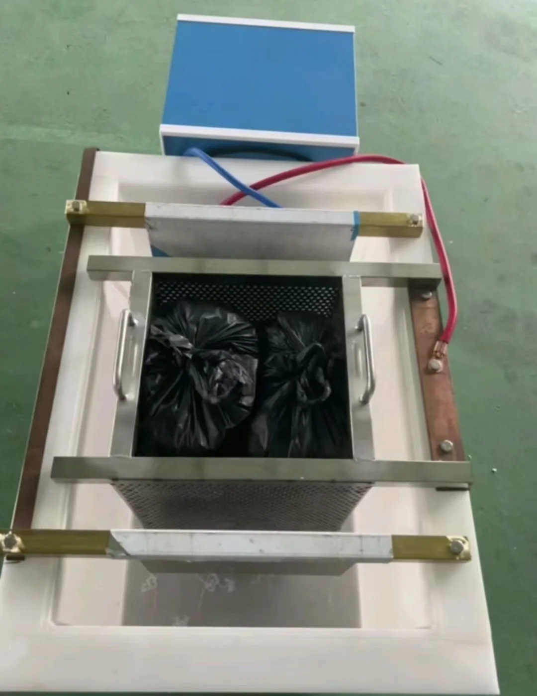 Small Silver Stripping Machine loading arrangement