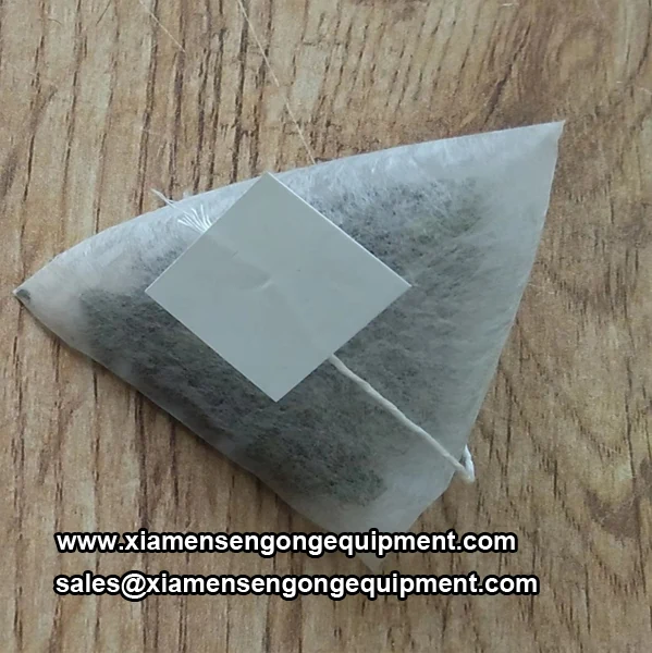 Ultrasonic sealing head and film roll on the C20DX pyramid tea bag machine