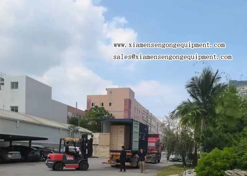 Sengong machines at Delivery 20 GP C28DX pyramid tea bag packing machine cargo to India