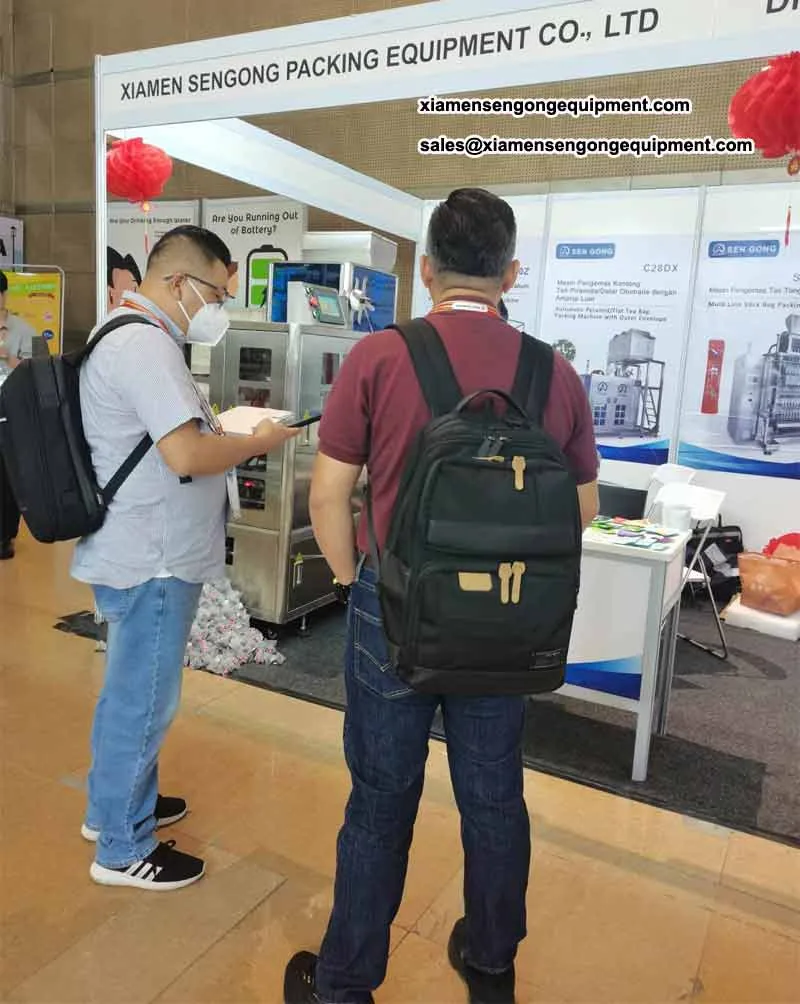 Sengong machines at Senong pyramid tea bag machine hot on ALLPACK INDONESIA EXPO 2023!