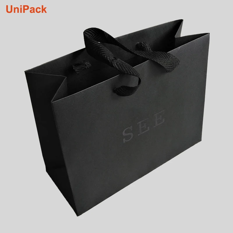Luxury Paper Shopping Bags produced by Xiamen UniPack