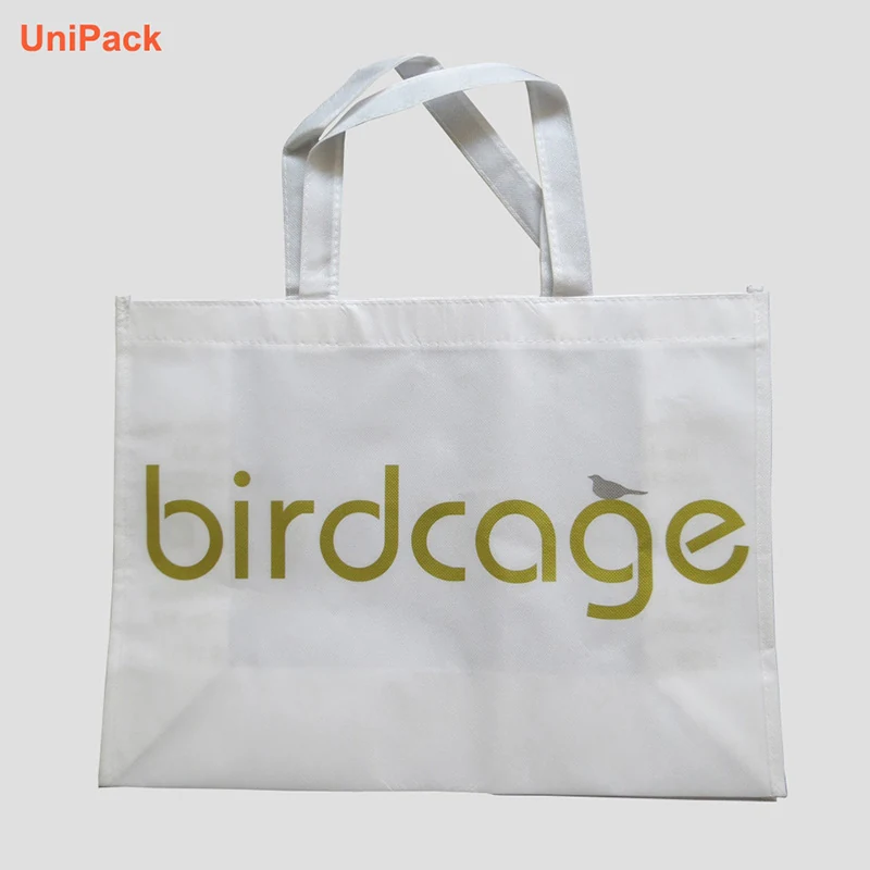 Customized nonwoven shopping bags in colours with printed logo