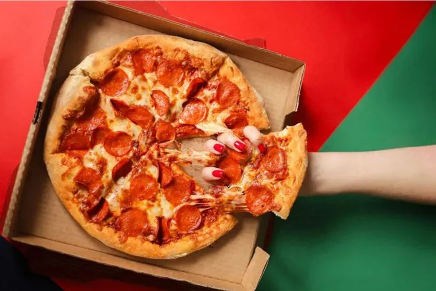 Why Round Pizzas Come in Square Boxes