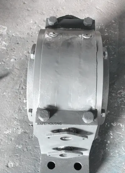 Water cooled bearing housing unit detail