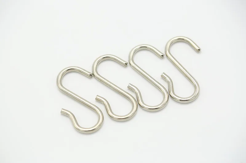 Bright S Shape Spring Clip for Sports Bags manufactured by Xinshunyan