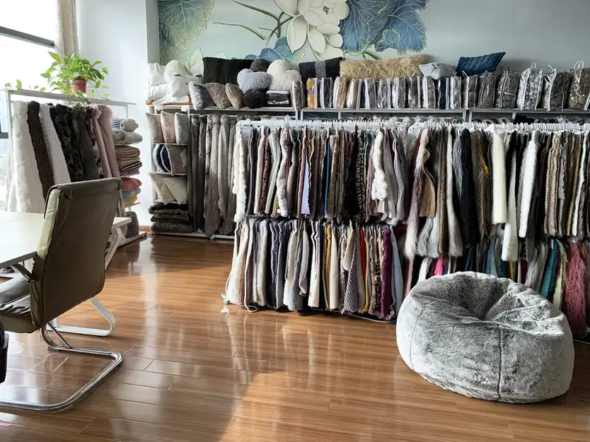 Yakangni product showroom