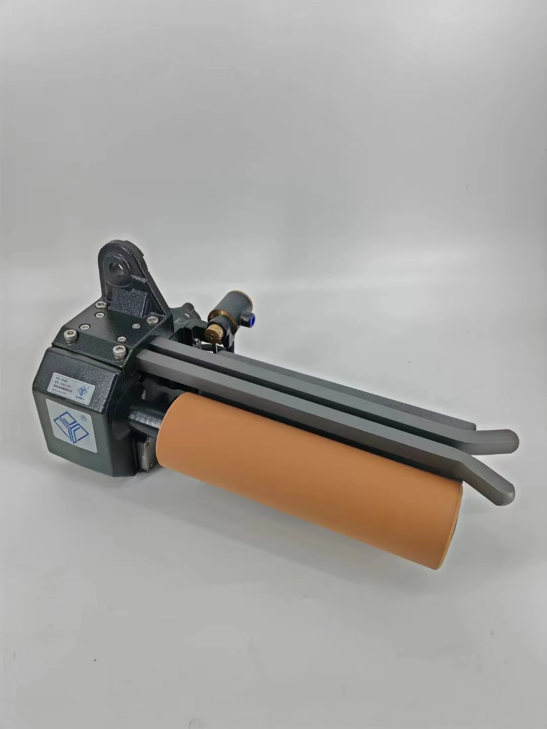 PEEK Roller for Selvedge Uncurlers Second Size with fixings