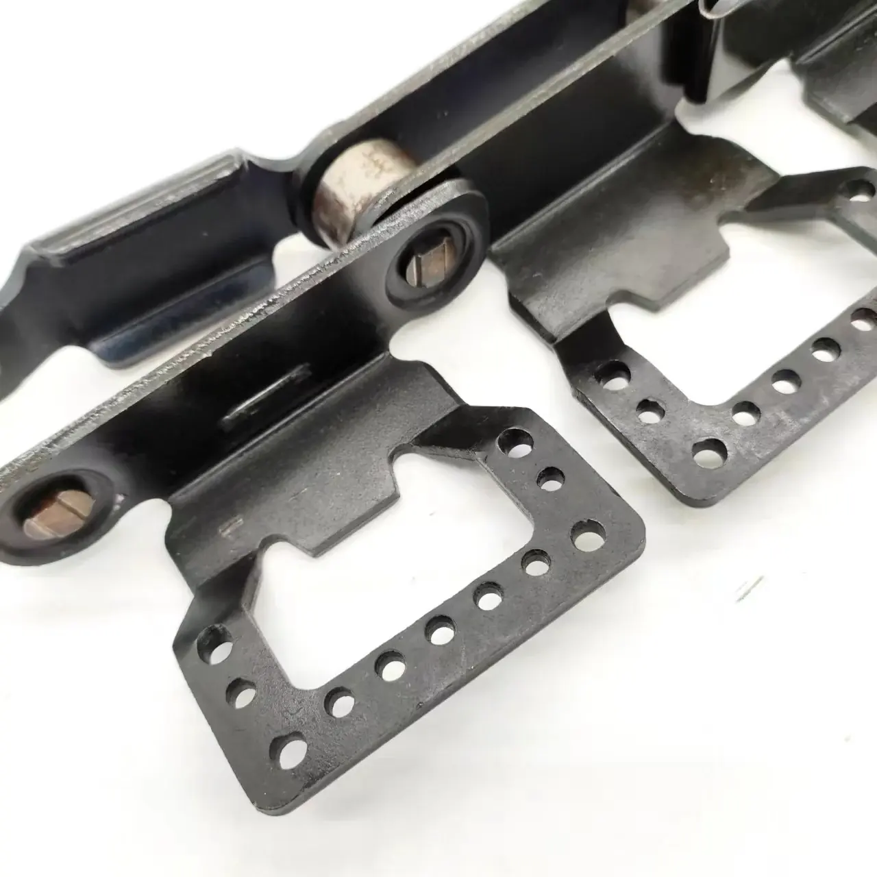 Bruckner Stenter Clip Chain Section view 2
