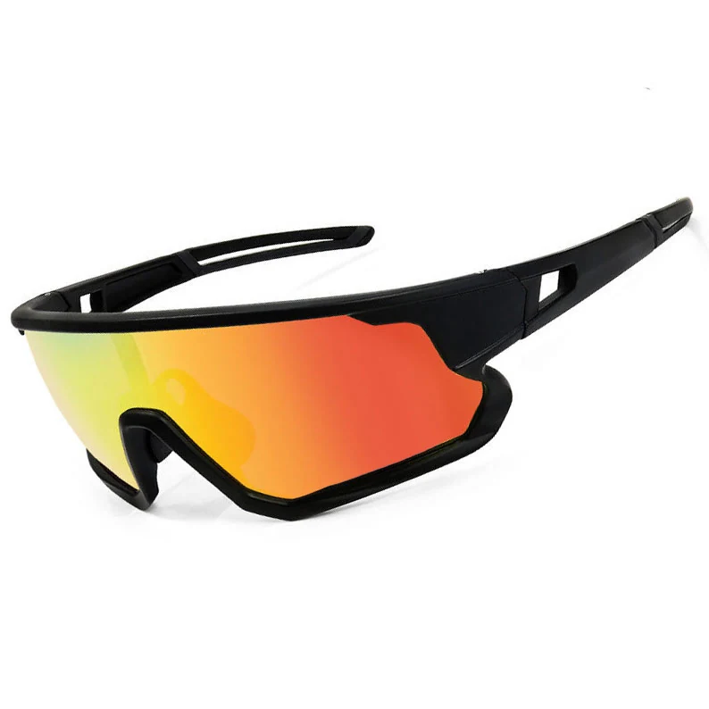 CL-J129 sunglasses with polarized lens in bright sunlight, demonstrating glare reduction