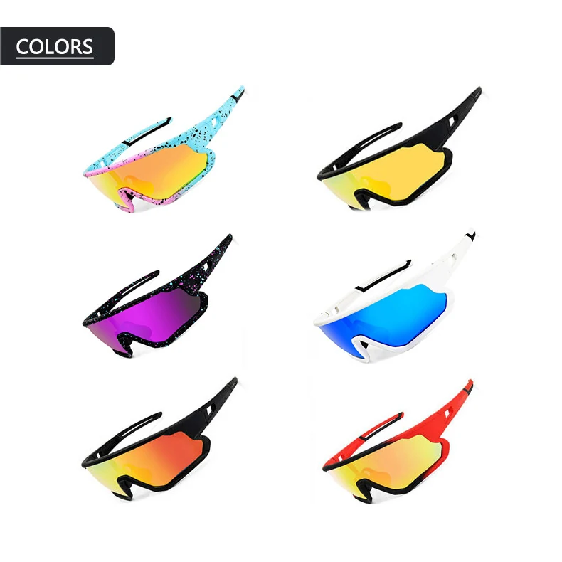 CL-J129 sunglasses in a protective pouch with included accessories: cleaning cloth and EVA box