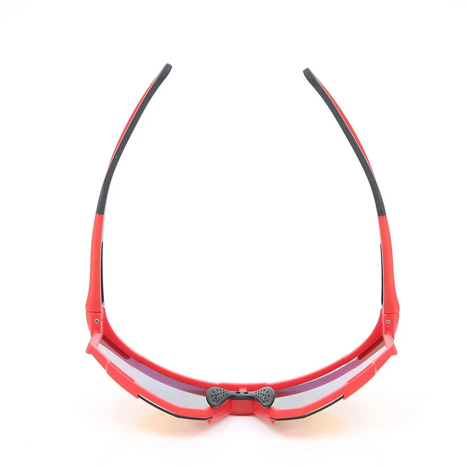 Side profile of CL-Y025 glasses highlighting temple air outlet and adjustable soft nose pads