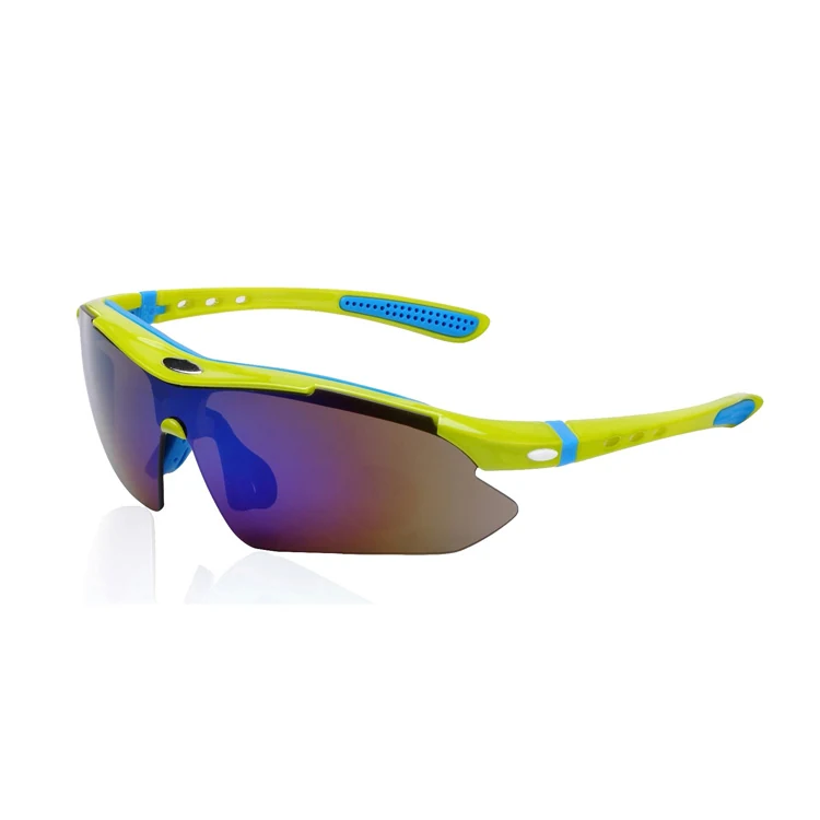Side view of CL-Y713 sunglasses showing adjustable soft nose pad and anti-slip tip arms