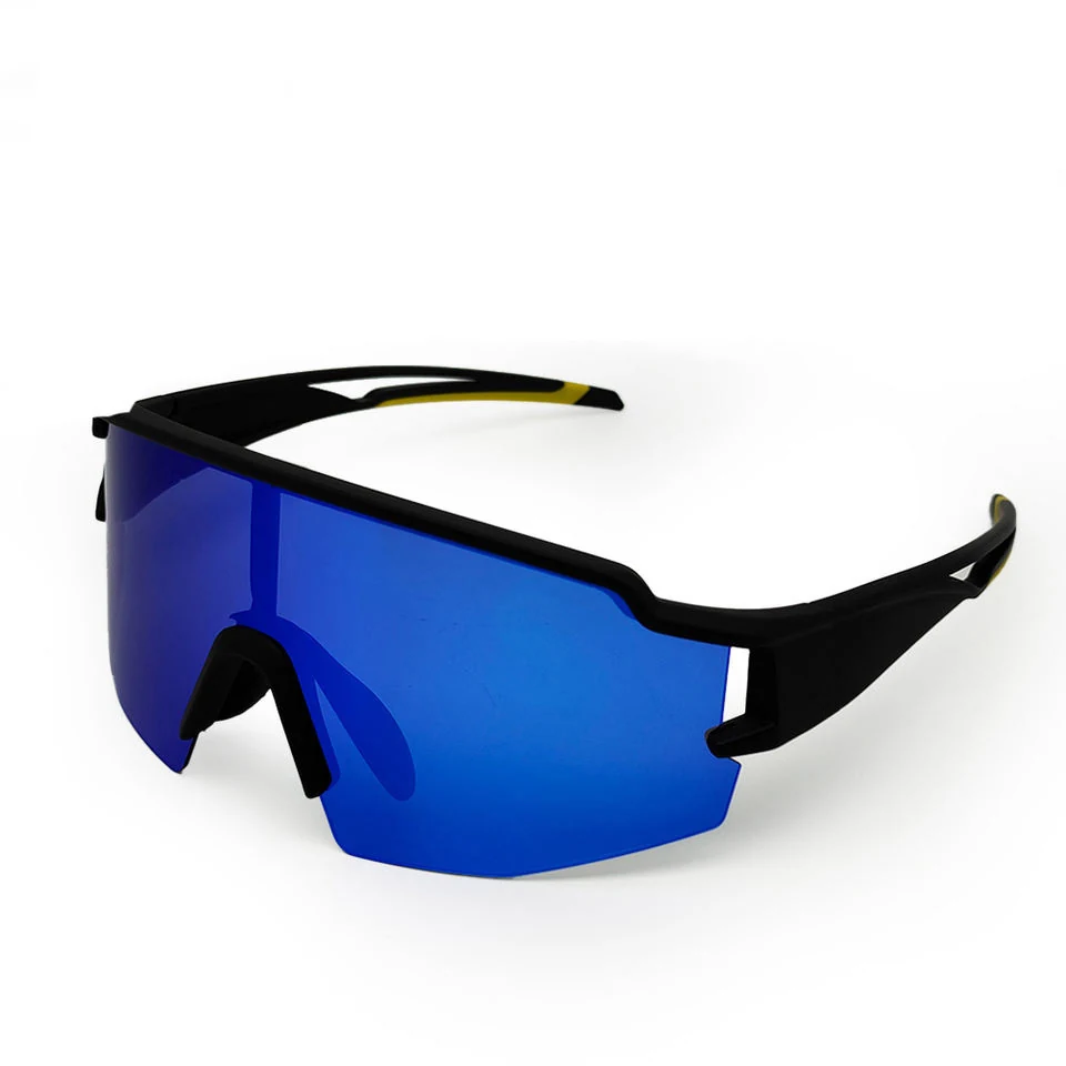 CL-Y722 sunglasses shown with polarized lens option and soft rubber arm tips