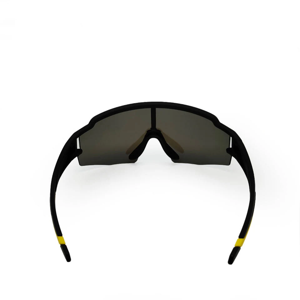 CL-Y722 sunglasses fitted on a face with proper nose pad adjustment and secure fit