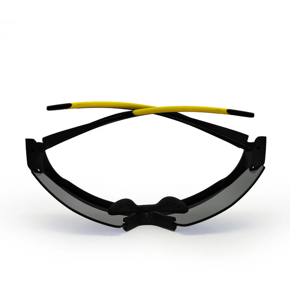 CL-Y722 sunglasses in the included EVA packing box with cleaning cloth and cord
