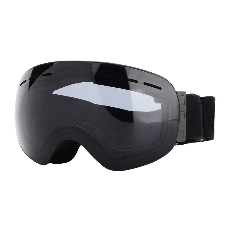 Side view of SK-J029 goggle showing triple-layer face foam and adjustable silicone-lined strap