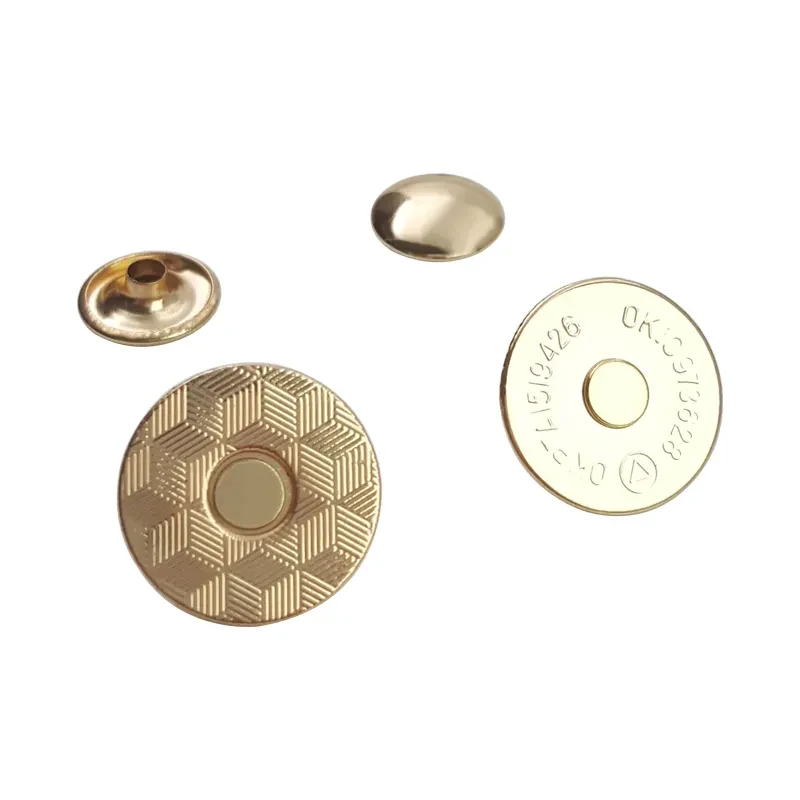 Magnetic Snap Button in 14 mm and 18 mm, detail view