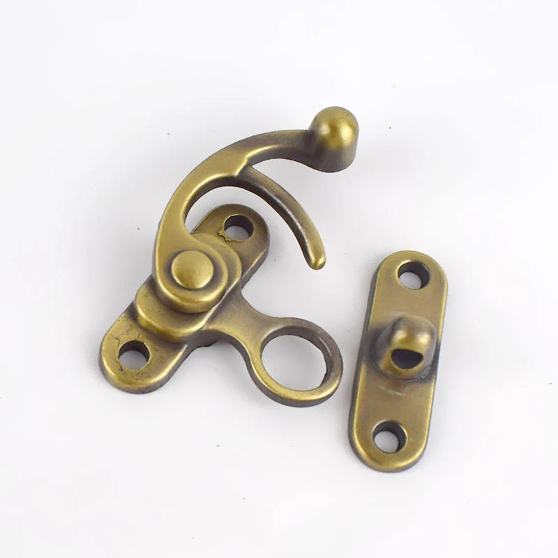 Metal Lock for Gift Boxes in Three Sizes, close up of the gate