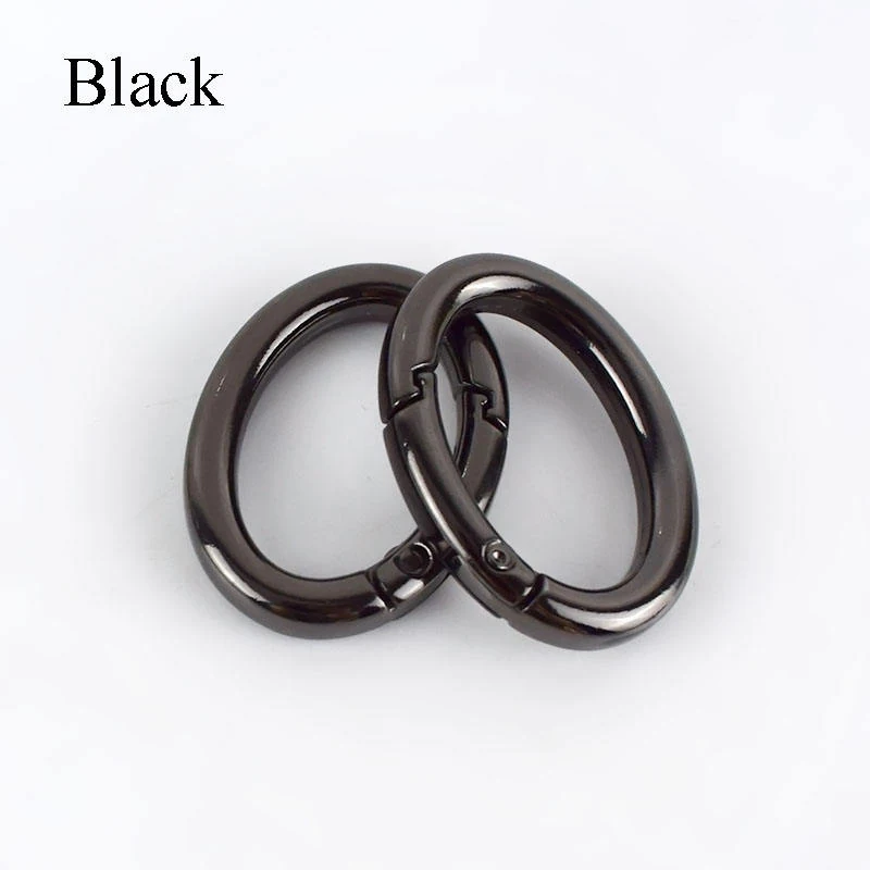 Trigger Spring Oval Ring, detail view