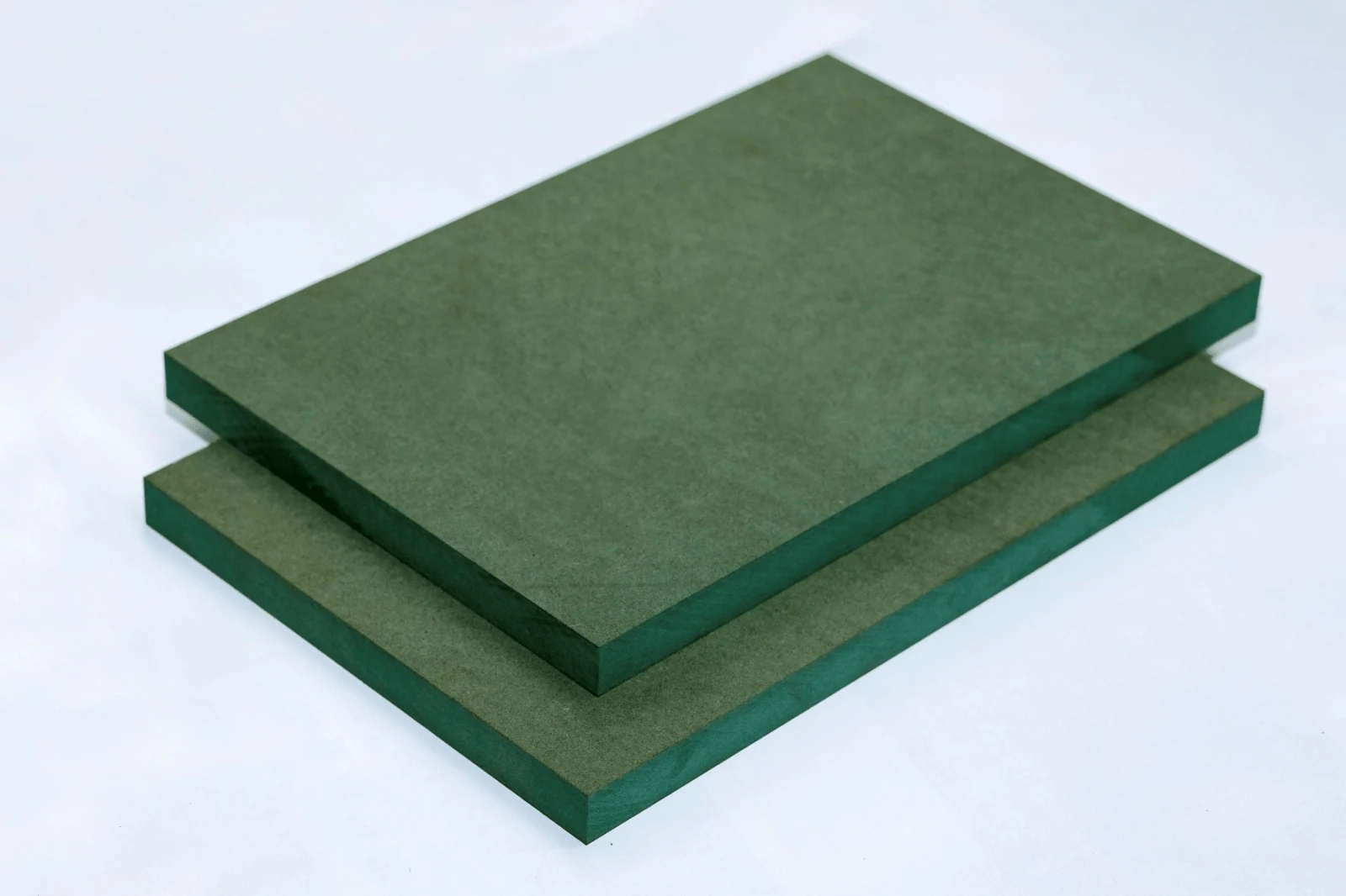 1220mm x 2440mm Moisture Resistant MDF supplied by YYT Wood