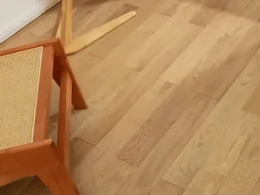 Straight Grain Oak Solid Wood Flooring supplied by YYT Wood