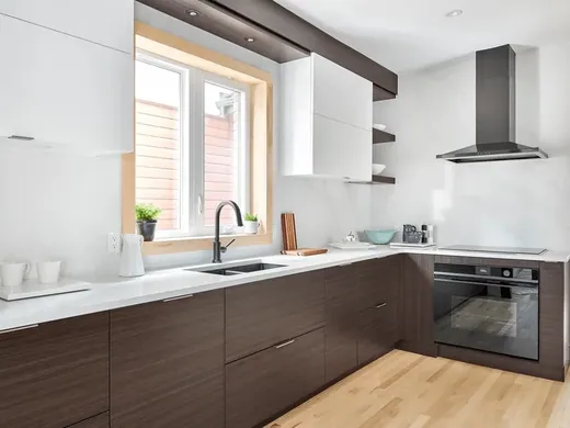 Warm white melamine plywood supplied by YYT Wood