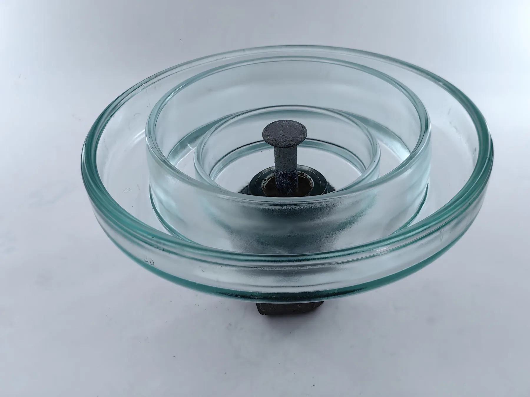 Toughened glass fog profile suspension insulator disc with galvanized pin