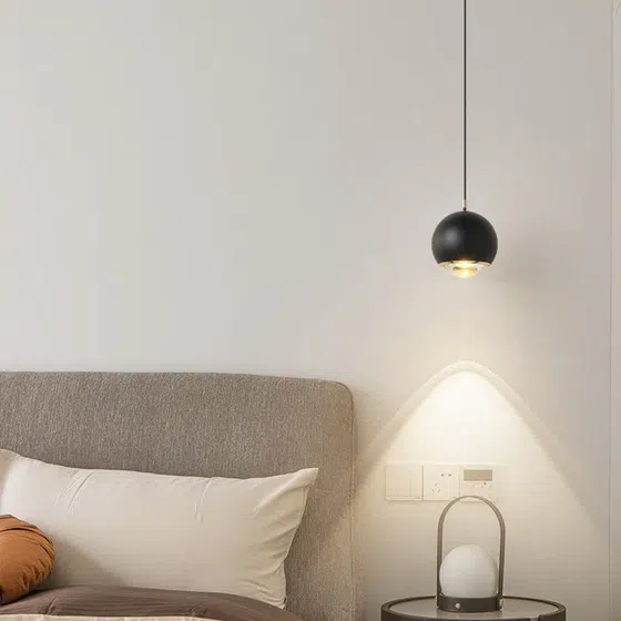 7W Adjustable Acrylic Pendant Lamp in Aluminum and Acrylic, installed view
