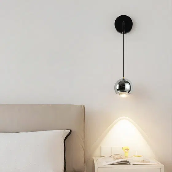 7w Round Black Acrylic LED Wall Lamp in Aluminum and Acrylic, installed view