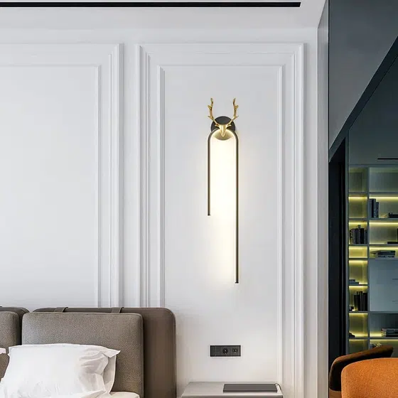 Black Golden LED Linear Wall Lamp in Iron and Copper, installed view