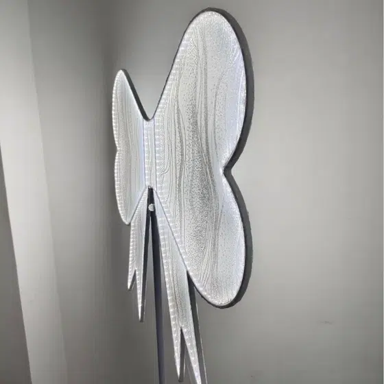 Bow Wedding LED Floor Light in Iron and Fabric, installed view