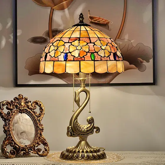 Copper Shell Luxury High-End Pastoral Table Lamp in Copper and Shell, detail view