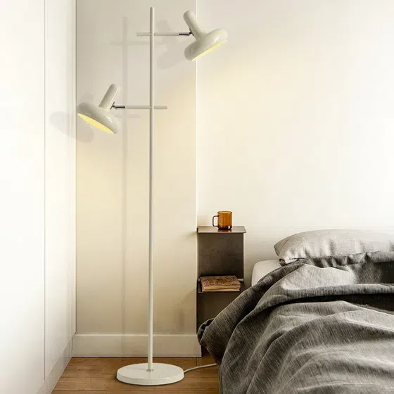 E27/E26 Cream H151cm Iron Floor Light in Iron, scale view