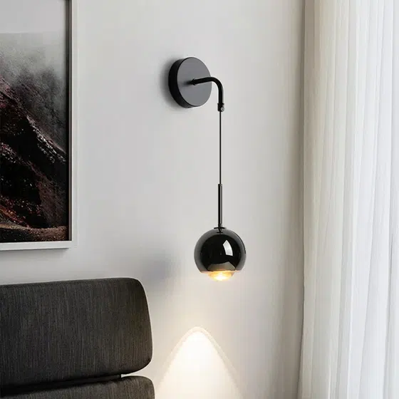D10/12CM Aluminum Lens Wall Light in Aluminum and Lens, detail view