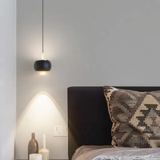 D10CM LED Lens Metal Pendant Light in Aluminum and Lens, scale view