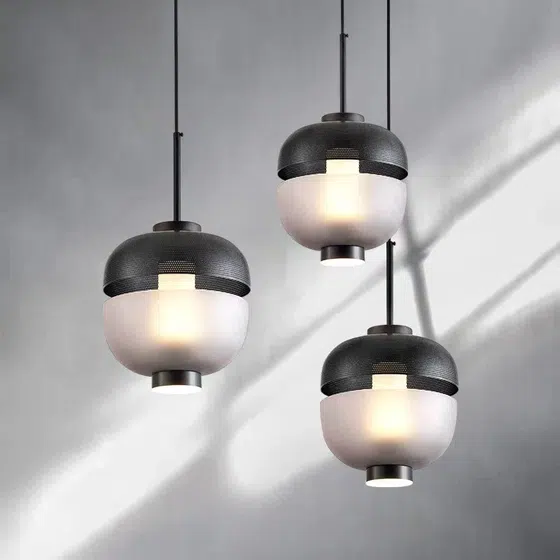 D24CM Glass Ball Black Pendant Lamp in Hardware and Glass, product photograph