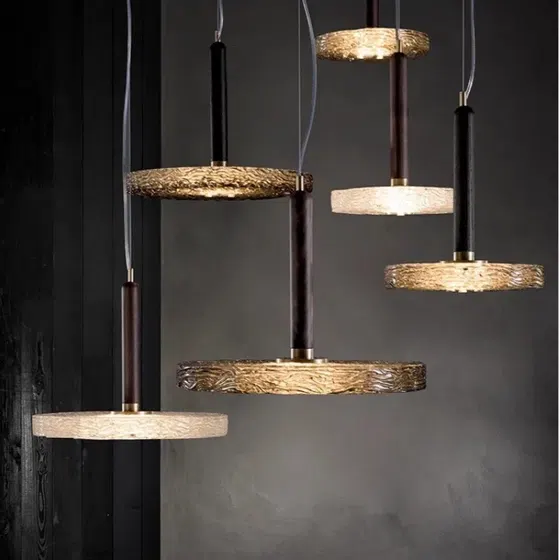 D25CM Smoke Gray Glass Pendant Lamp in Iron and Glass, scale view