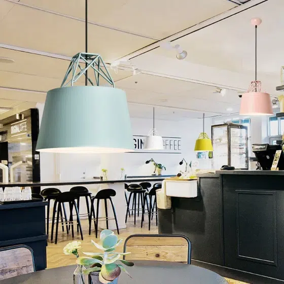 D30cm Aluminum Metal Pendant Light in Aluminum Cover and Iron Bracket, scale view