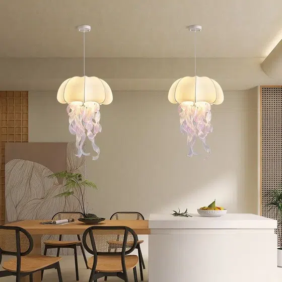 D50cm Jellyfish Silk Pendant Light in Iron and Silk, detail view