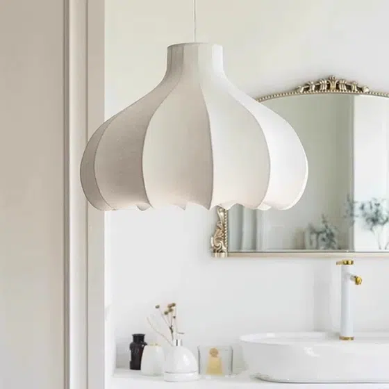 D60CM Iron Silk Pendant Lamp in Iron and Silk, detail view