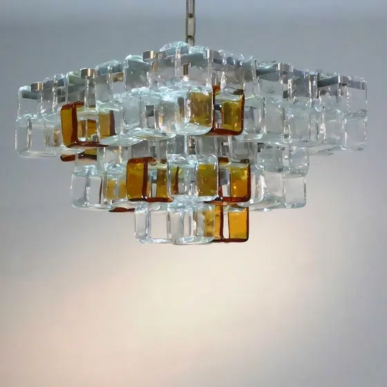 E14 Chrome Glass Cube Pendant Light in Iron Plating and Glass, detail view