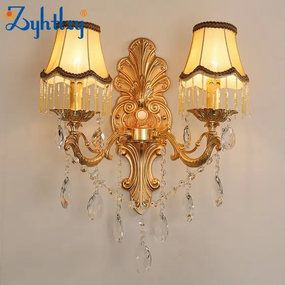 E14 Gold Crystal Candle Wall Light in Glass and Iron and Crystal, detail view