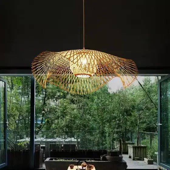 E27/E26 Luxury Wood Pendant Lamp in Wood and Metal, detail view