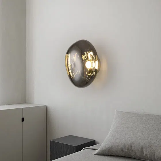 E27/E26 Metal Lava LED Wall Lamp in Metal and PVC, scale view